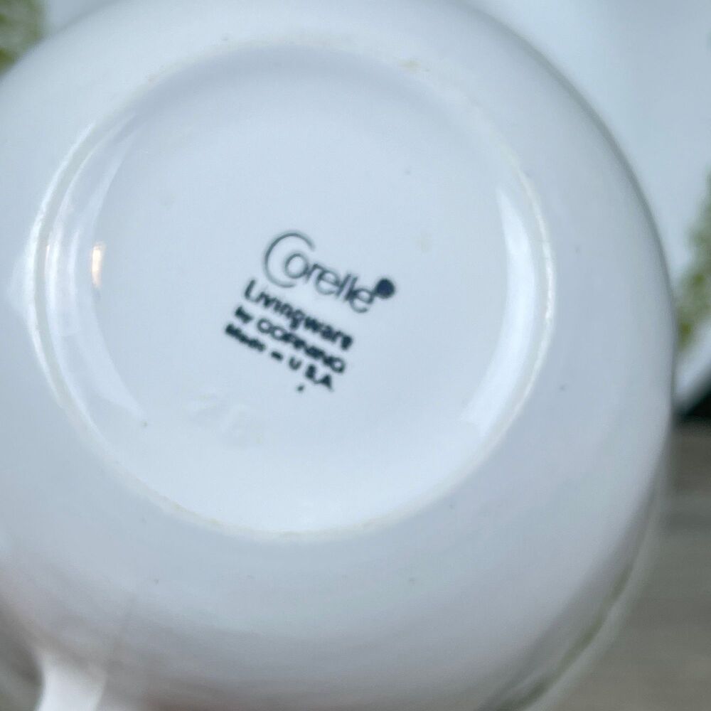 Vintage Corelle Spring Blossom Teacup And Saucer Crazy Daisy Green Flowers - Picture 7 of 8